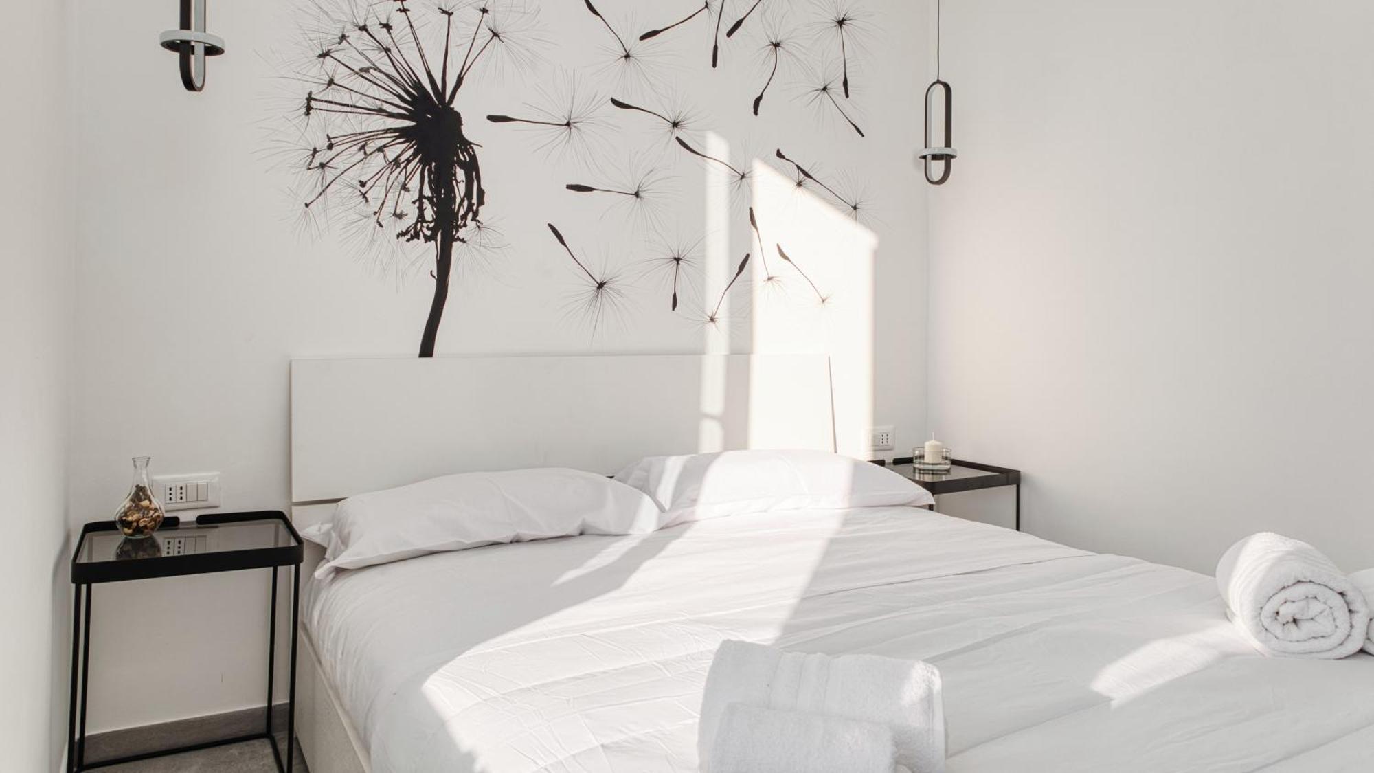 Ideal Rent - Sirtori 10 Milan