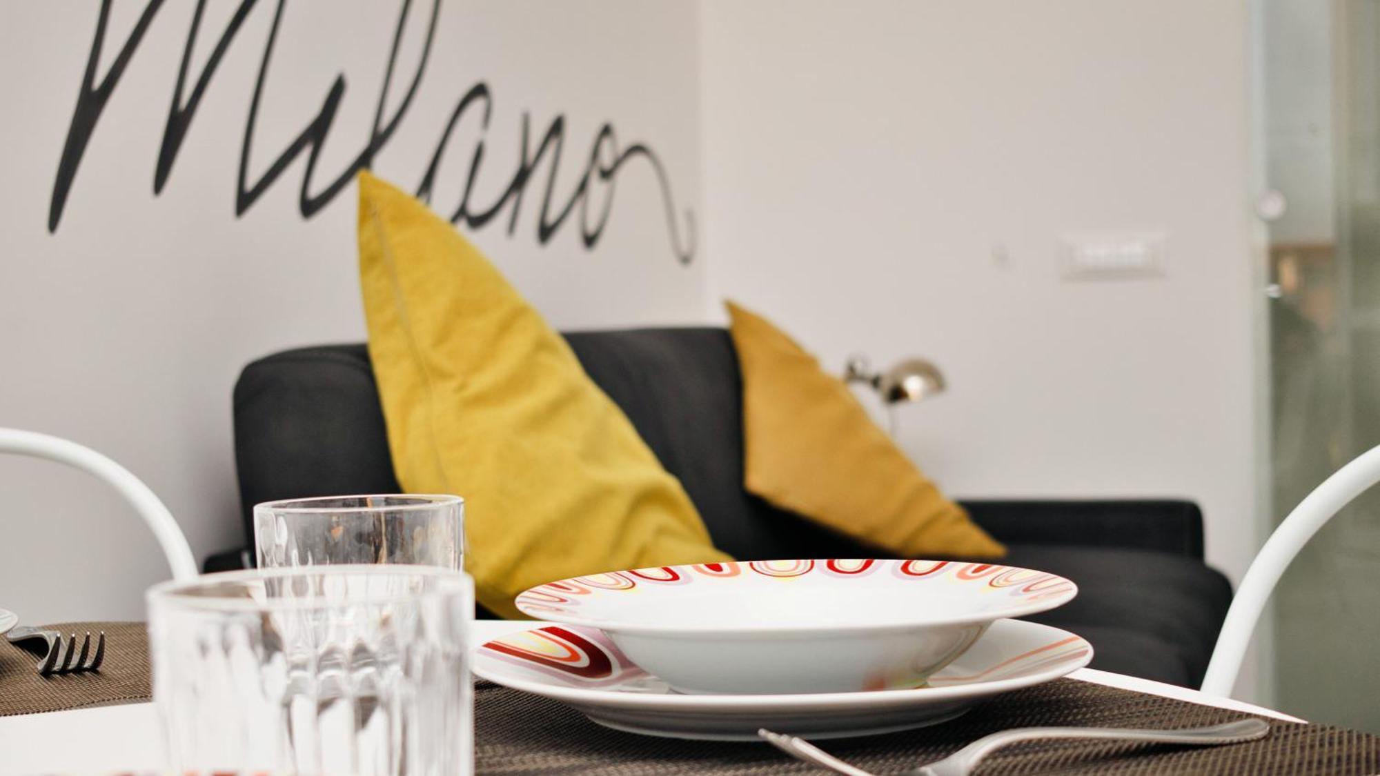 Ideal Rent - Sirtori 10 Milan